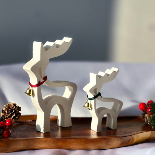 Dwie Figurki Reniferów z Wycięciem z Gipsu Polimerowego