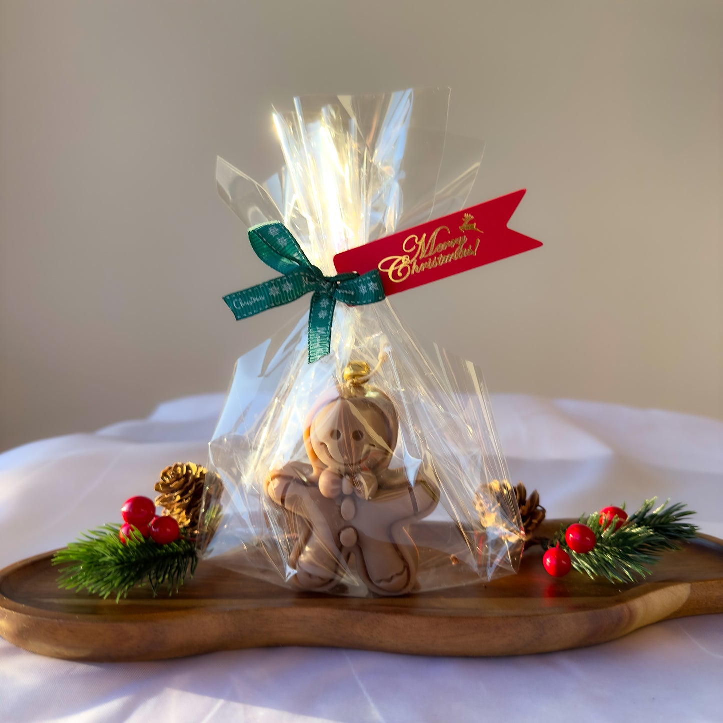 Świąteczny Ludzik-Pierniczek z Wosku Kokosowego