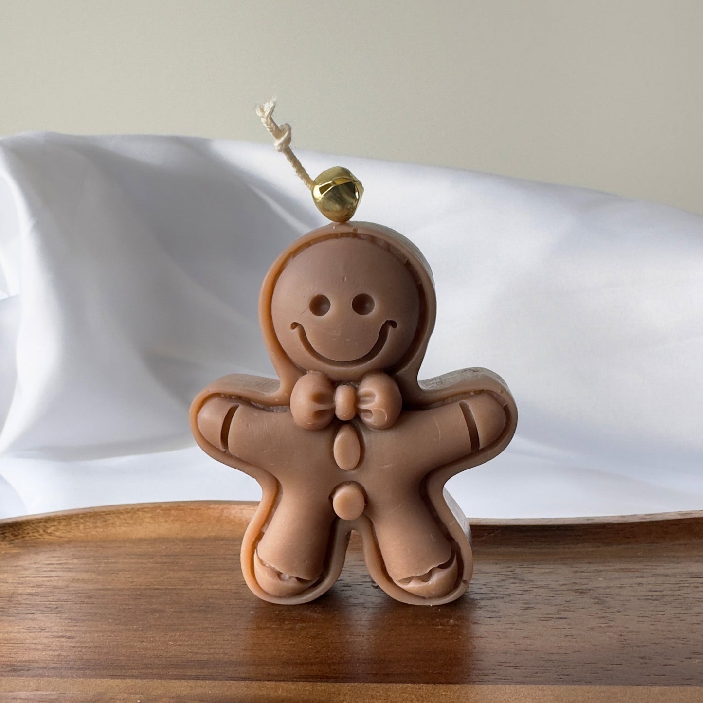 Świąteczny Ludzik-Pierniczek z Wosku Kokosowego