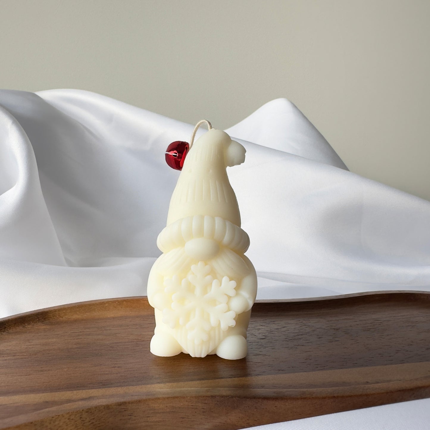 Świąteczny Krasnal z Wosku Kokosowego